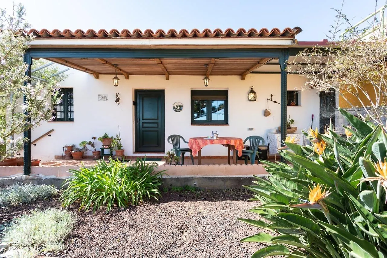Live La Laguna Casita Vieja location